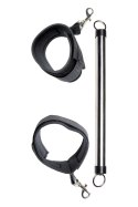 FETISH FANTASY SERIES LIMITED EDITION SPREADER BAR BLACK Pipedream