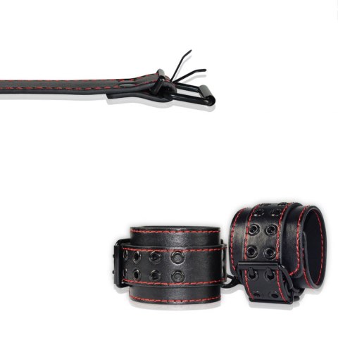 Sexowne skórzane kajdanki zakładane na ręce Lovetoy